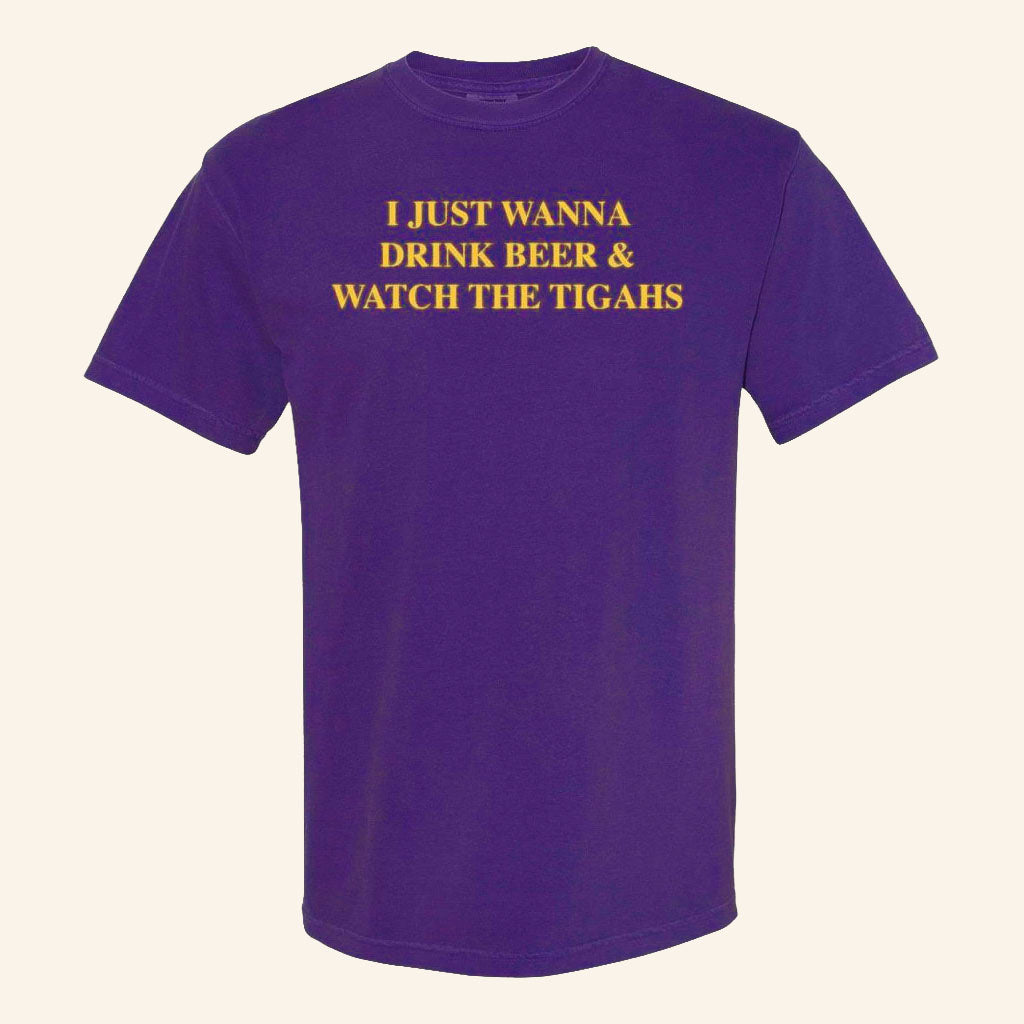 Old Row Merch 2026 Just Wanna Drink Baton Rouge T-Shirt Best Football Related Gifts